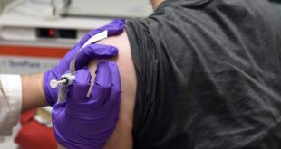 احتمالا طی هفته‌های آینده انگلیس، آمریکا و آلمان واکسیناسیون برای مقابله با کووید۱۹ را آغاز خواهند کرد. اتحادیه اروپا نیز ماه آینده میلادی درباره واکسیناسیون تصمیم گیری می کند.