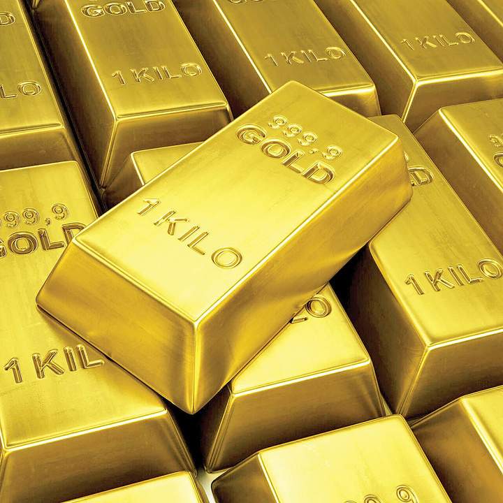 رئیس سازمان امور مالیاتی واردات شمش طلا را معاف از مالیات اعلام کرد.

